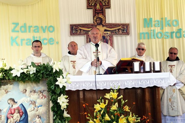 misa14 resize 945351